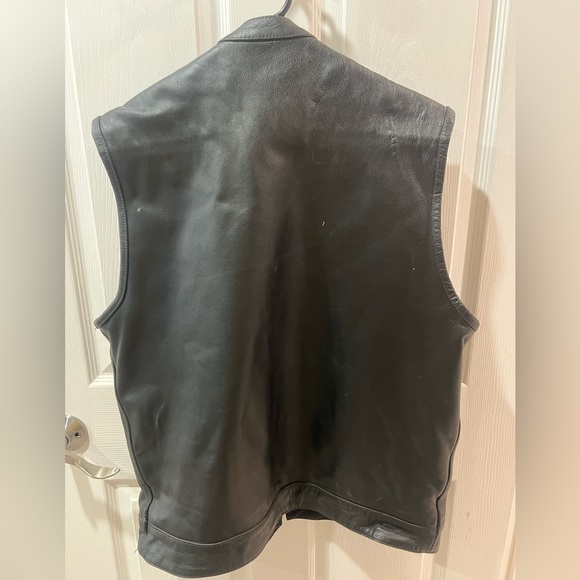 MCVEST - Picture 9 of 9